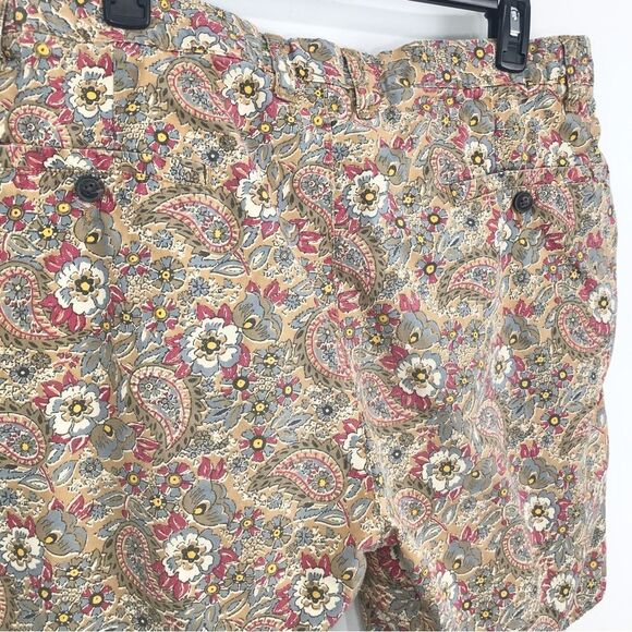 H & M Kaki Red Floral Paisley Pleat Front 100% Cotton Relaxed Shorts - Picture 10 of 16